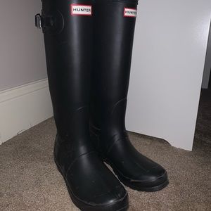 HUNTER rain boots